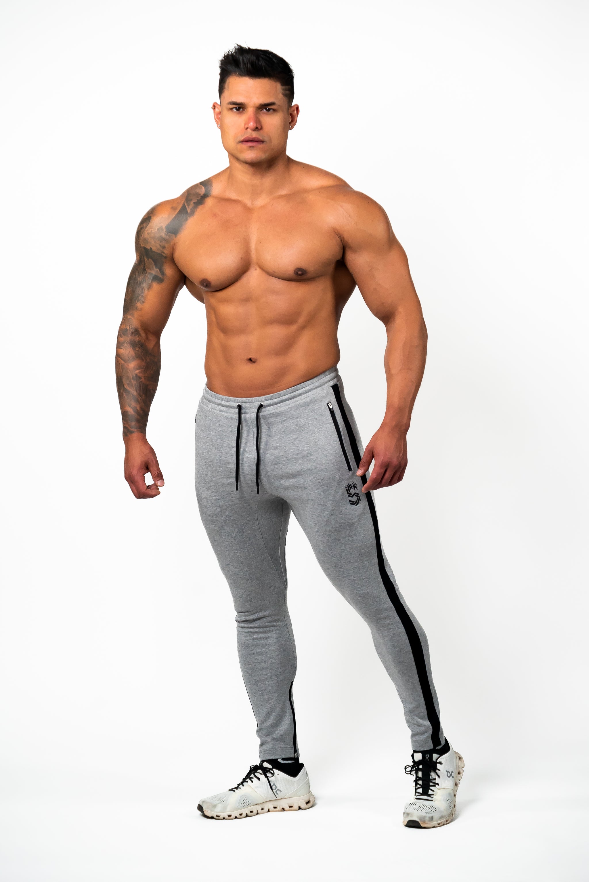 ラディカルフィットネス ウエスト刺繍ロゴ 黒赤グレーボーダーデザインコンビパンツ DRAGON REFLECTOR LOGO FIT PANTS - GRAY – STIMIRON